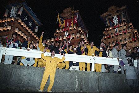 ���N������I