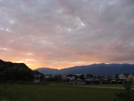 �H�[�����~�ԋ�